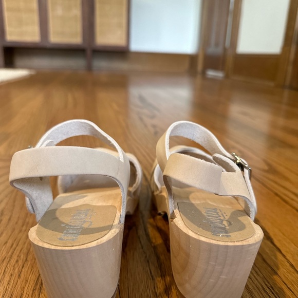 Sandgrens Rio Grande High Clogs in Sand Color - Picture 2 of 8